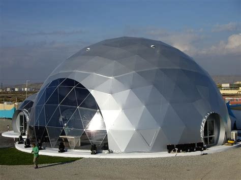 portable geodesic dome shelters